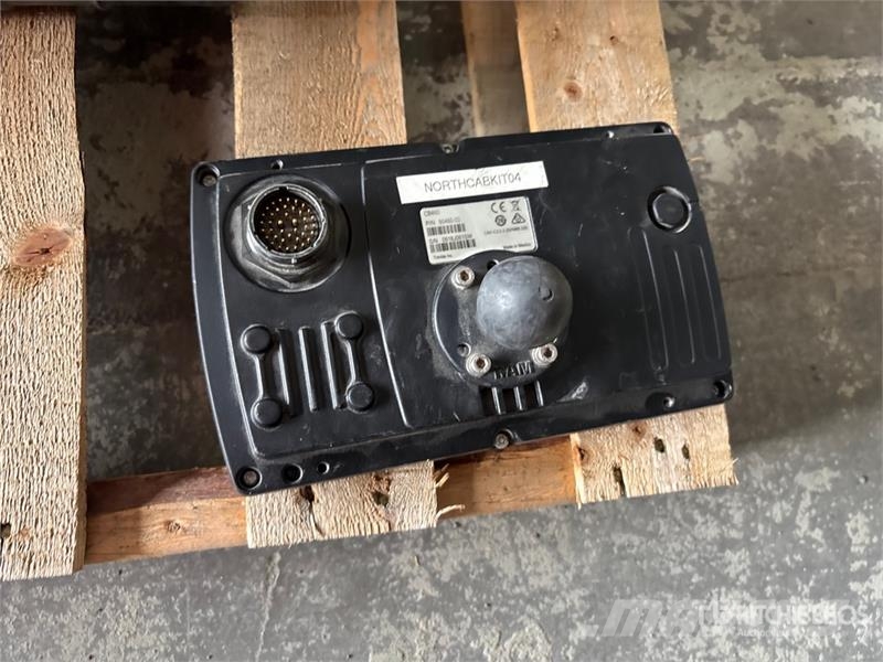 Trimble Excavator Kit Grade Control System Andre komponenter