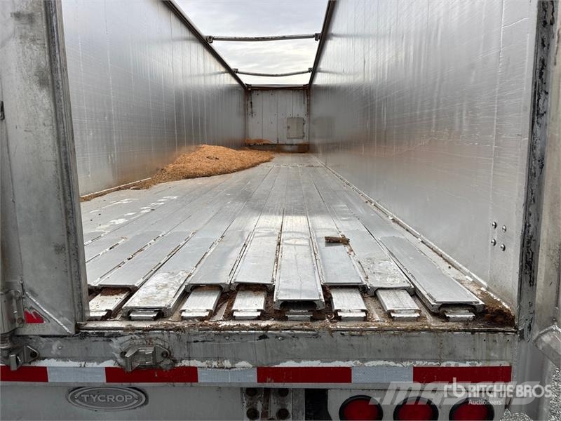 Ty-Crop 53 ft x 102 in Tri/A Moving Floor Open-Top Hakkeveohaagised
