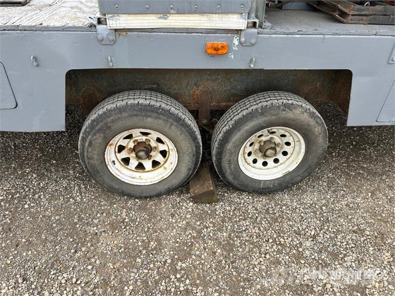  Ubilt T/A Hunting Trailer مقطورات أخرى