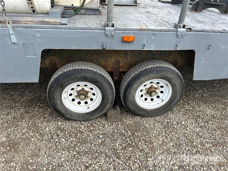  Ubilt T/A Hunting Trailer مقطورات أخرى