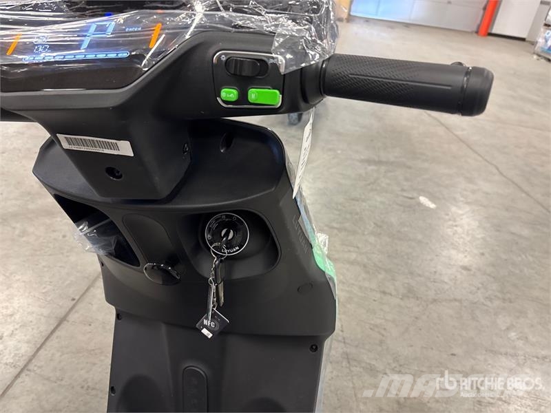 Ultron Electric Scooter (Unused) 全地形車