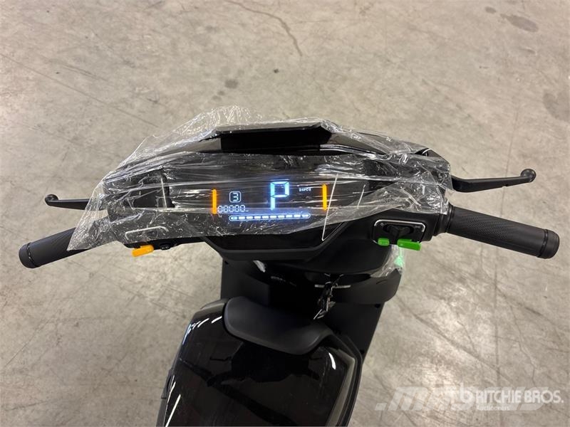 Ultron Electric Scooter (Unused) 全地形車