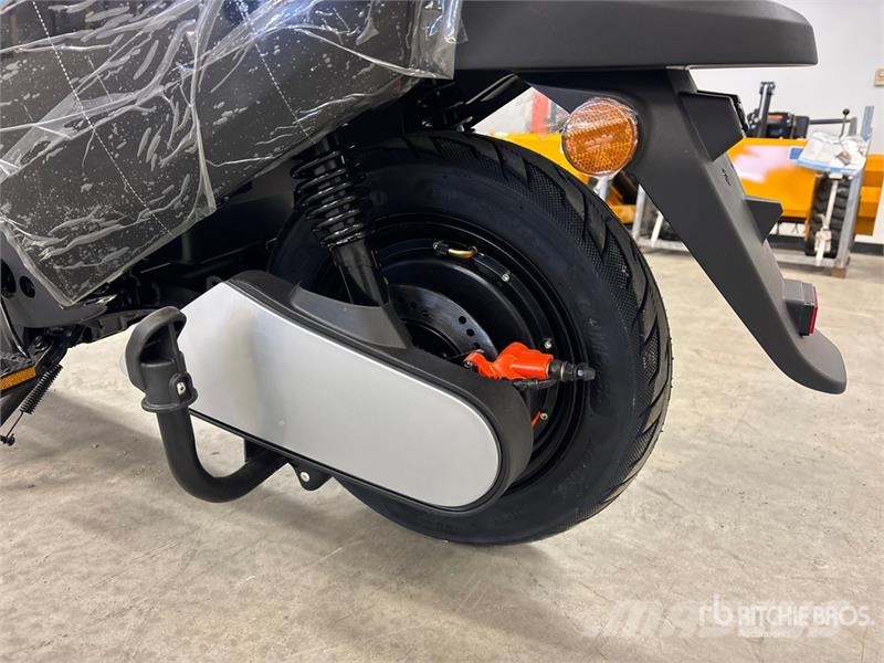 Ultron Electric Scooter (Unused) 全地形車