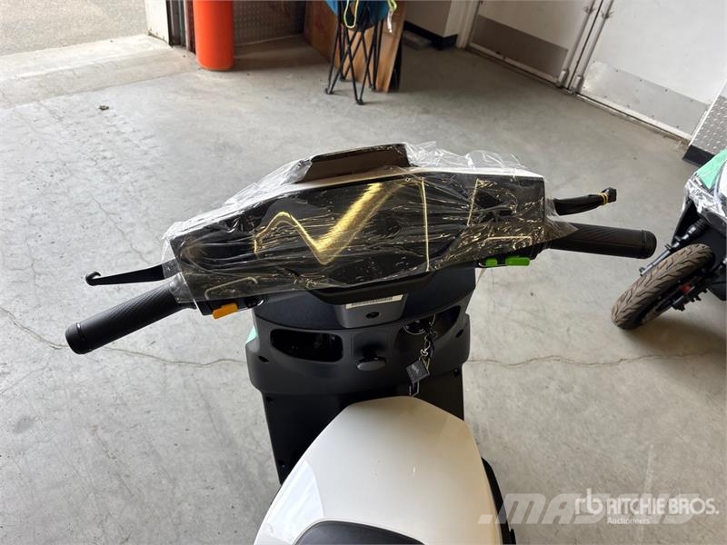Ultron Electric Scooter (Unused) 全地形車