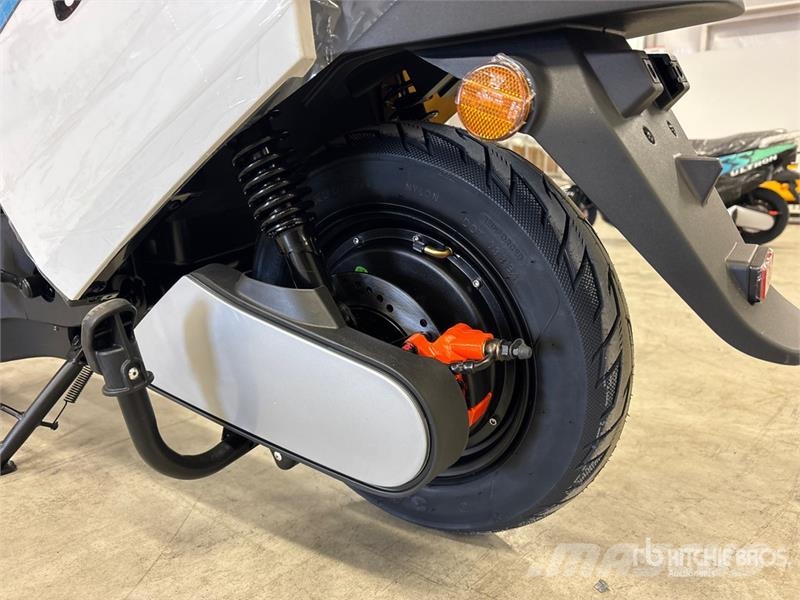 Ultron Electric Scooter (Unused) 全地形車