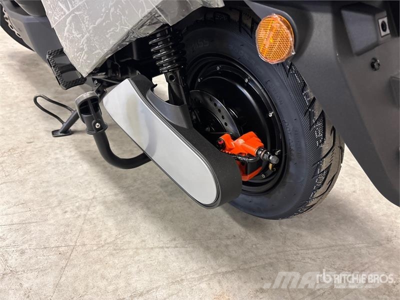 Ultron Electric Scooter (Unused) 全地形車