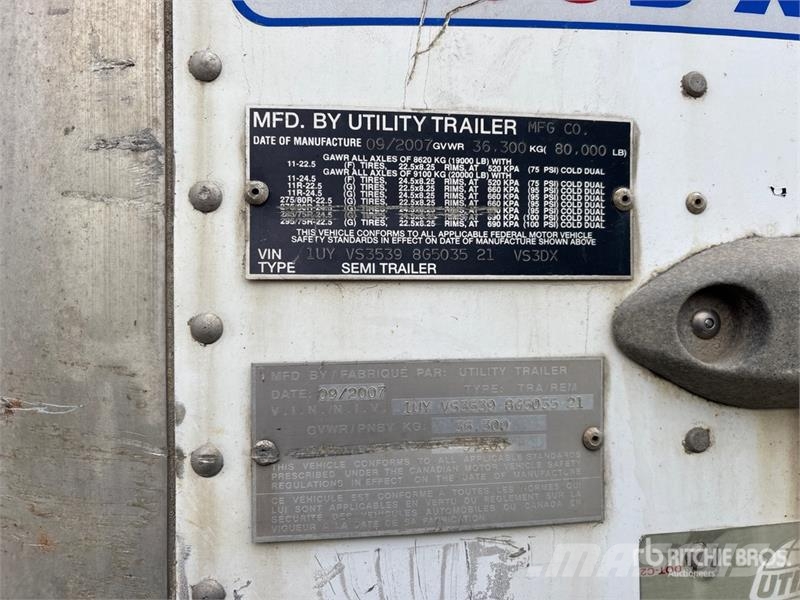 Utility 53 ft x 102 in Tri/A Heated Van Trailer Remorque Fourgon