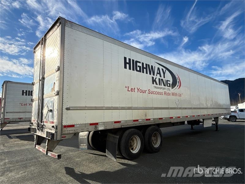 Utility 53 ft x 102 in T/A Refrigerated Trailer 保温半挂车