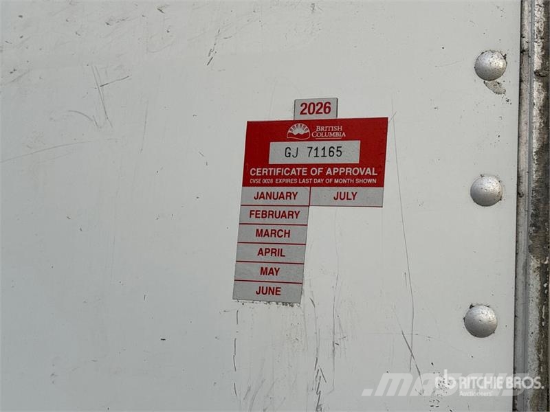 Utility 53 ft x 102 in Tri/A Refrigerated Trailer 保温半挂车