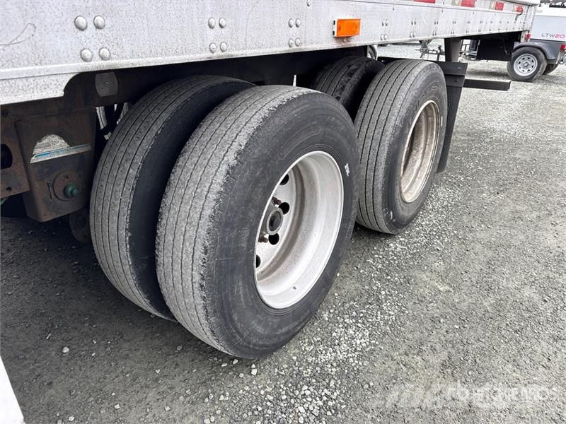 Utility 53 ft x 102 in T/A Refrigerated Trailer Temperature controlled semi-trailers