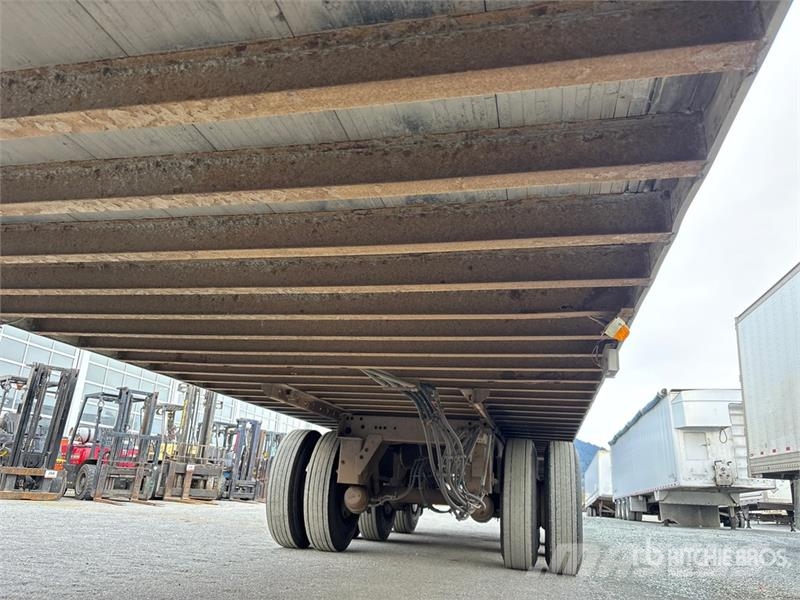 Utility 53 ft x 102 in Tri/A Heated Van Trailer Remorque Fourgon