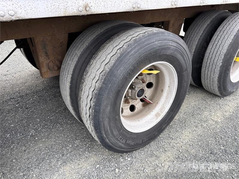Vanguard 53 ft x 102 in Tri/A Heated Van Trailer مقطورات ذات هيكل صندوقي