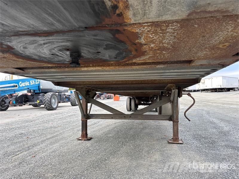 Vanguard 53 ft x 102 in T/A Heated Van Trailer 厢式拖车