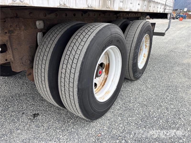 Vanguard 53 ft x 102 in T/A Van Trailer Причепи-фургони