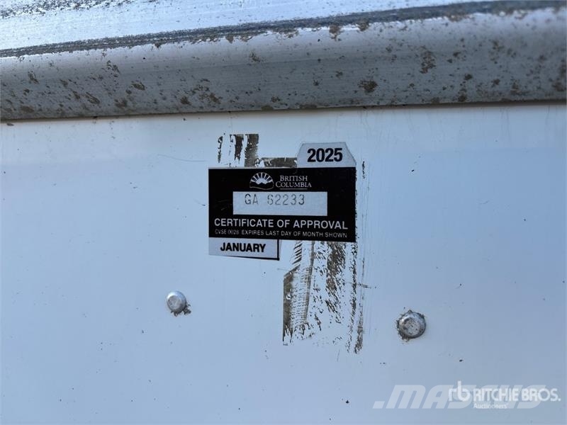 Vanguard 53 ft x 102 in T/A Van Trailer 厢式拖车