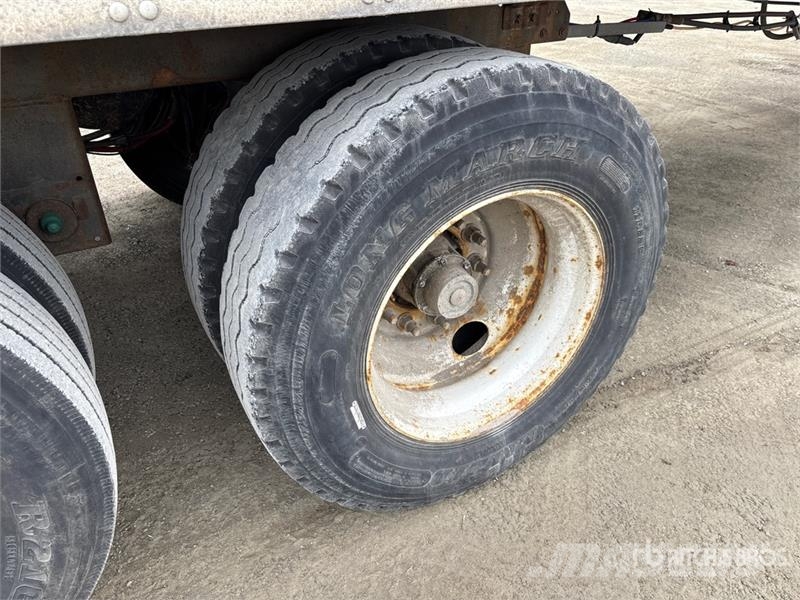 Vanguard 53 ft x 102 in T/A Van Trailer 厢式拖车