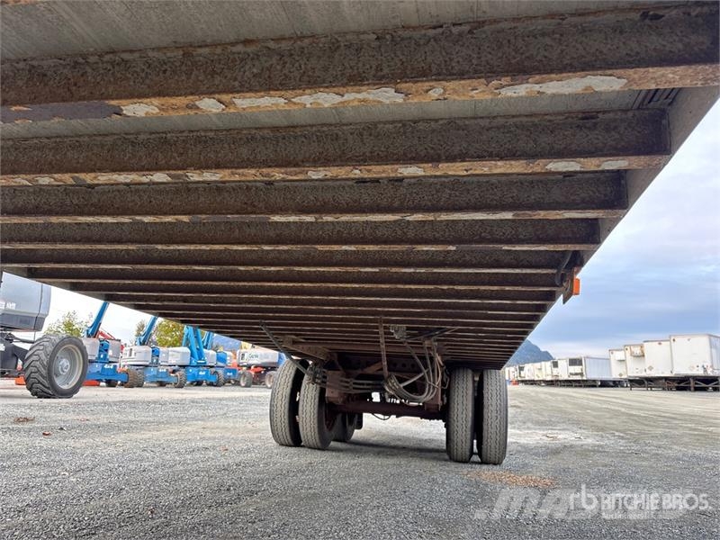 Vanguard 53 ft x 102 in T/A Heated Van Trailer 厢式拖车