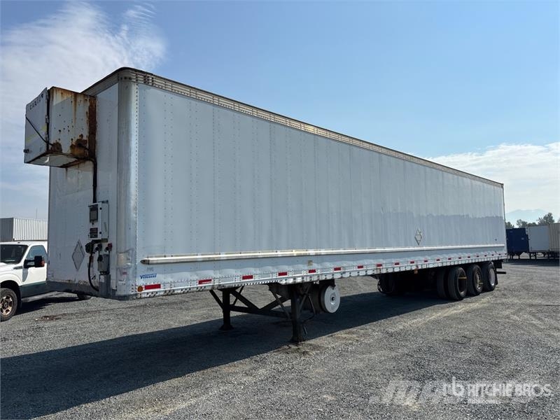 Vanguard 53 ft x 102 in Tri/A Heated Van Trailer Dobozos pótkocsik