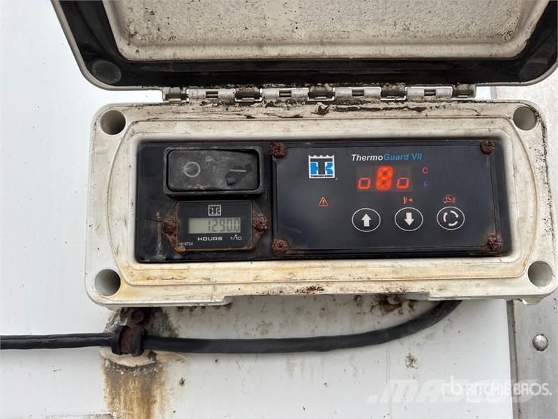 Vanguard 53 ft x 102 in T/A Heated Van Trailer Прицепы-фургоны