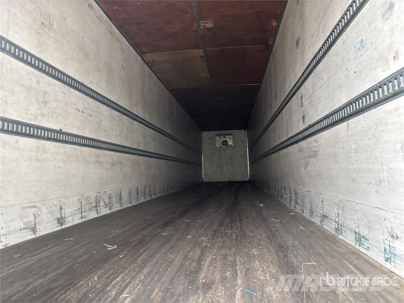 Vanguard 53 ft x 102 in T/A Heated Van Trailer Прицепы-фургоны