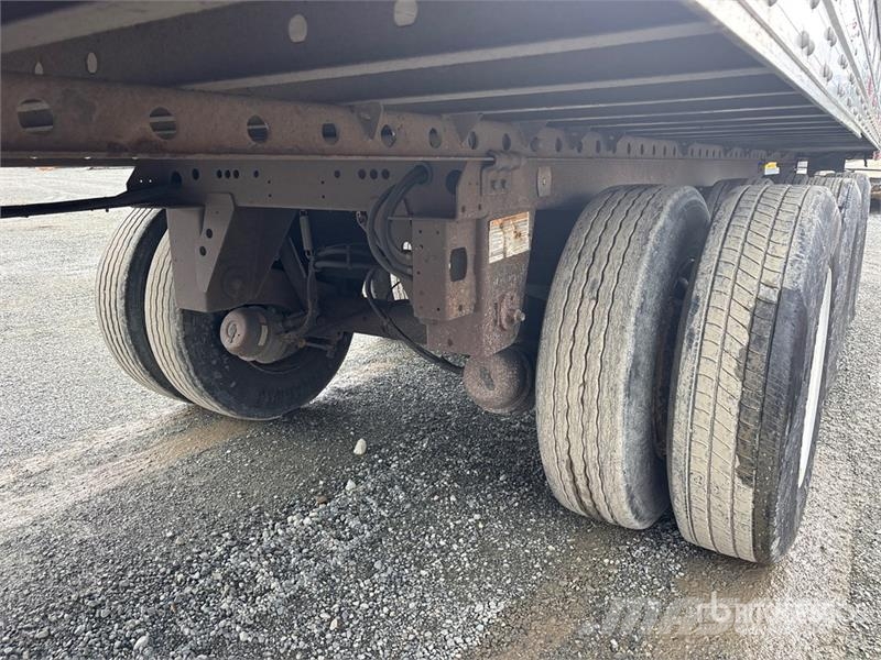 Vanguard 53 ft x 102 in Tri/A Refrigerated Trailer Semirimorchi a temperatura controllata