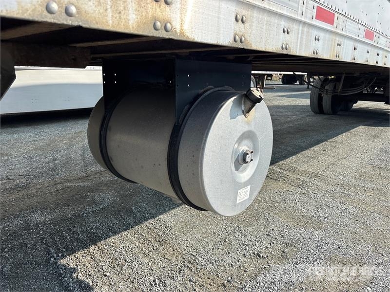 Vanguard 53 ft x 102 in T/A Heated Van Trailer Dobozos pótkocsik