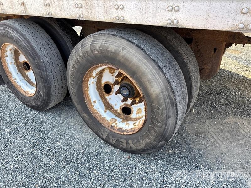 Vanguard 53 ft x 102 in T/A Van Trailer 厢式拖车