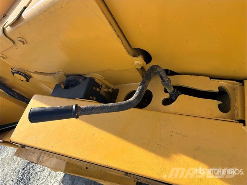 Vermeer BC1000XL Tow-Behind Wood Chipper Broyeur de végétaux