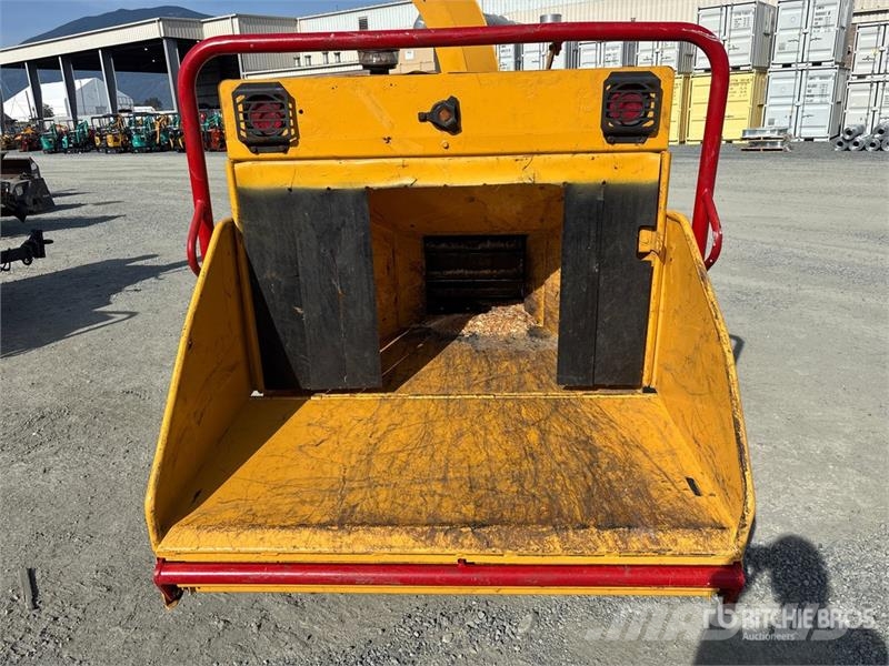 Vermeer BC1000XL Tow-Behind Wood Chipper Broyeur de végétaux