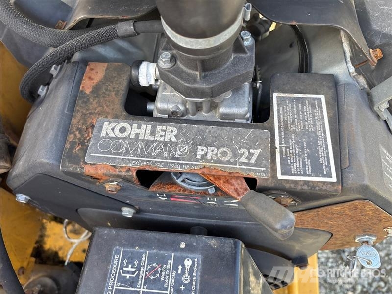 Vermeer BC600XL BRSH CHPR Tow-Behind Wood Chipper Drobilci lesa