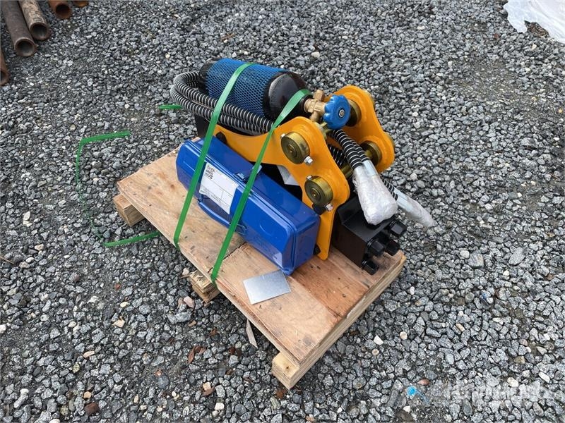 Vicsec VCH35 Hydraulic Breaker - Fits 1-3 ton Excavators 브레이커