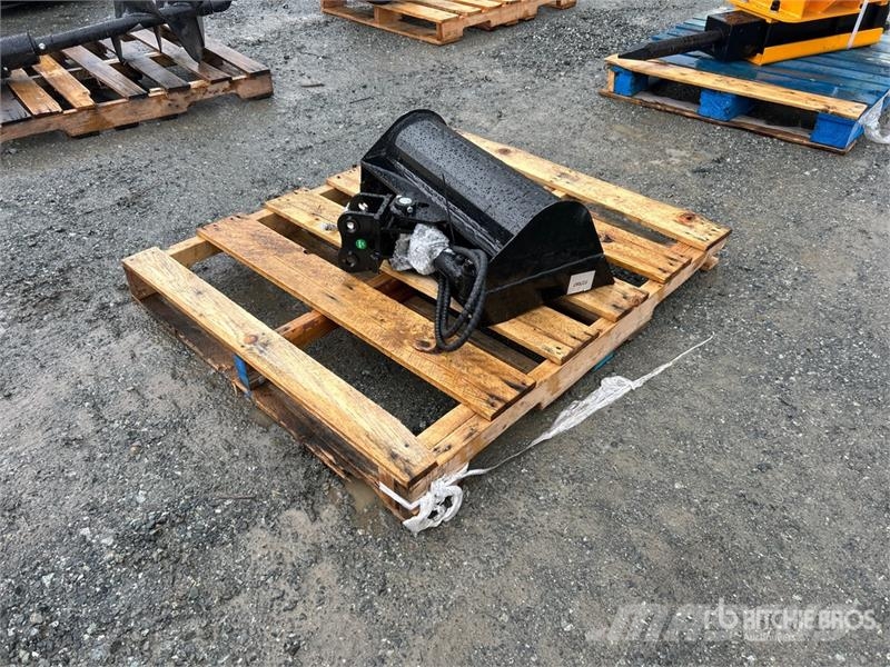 Vicsec VCT600 24 in Tilting Excavator Bucket (Unused) Godet