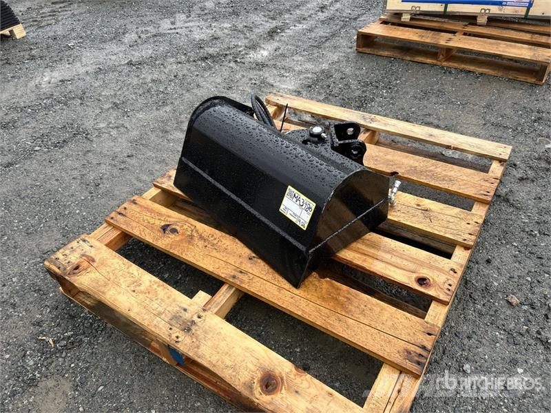 Vicsec VCT600 24 in Tilting Excavator Bucket (Unused) Godet