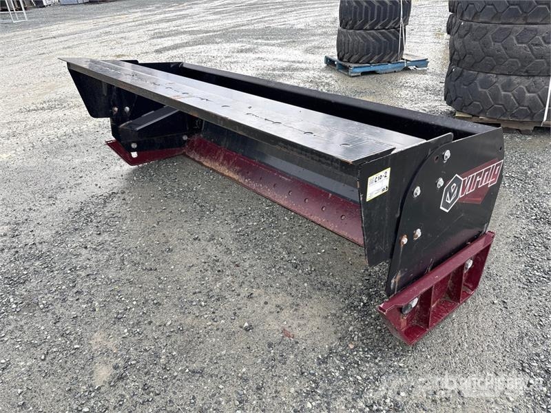Virnig 96 in Skid Steer Snow Pusher Snöblad och plogar