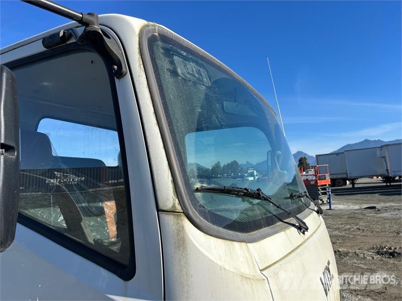  VMC 1200 4x2 Electric Cab and Chassis Kabine i unutrašnjost