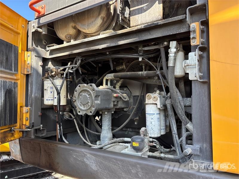 Volvo EC350E L Tracked Excavator حفارات زحافة