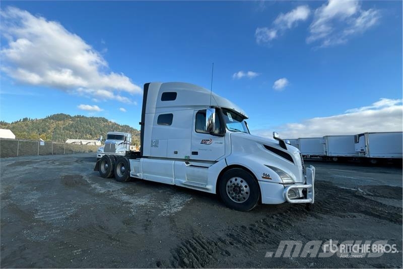 Volvo VNL Vlačilci