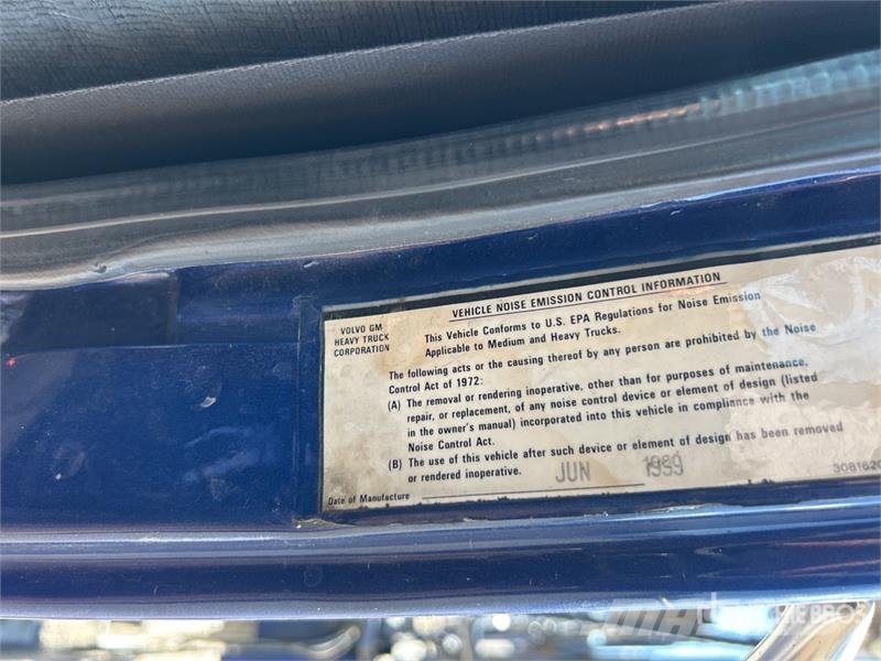 Volvo VNL Járműszállítók