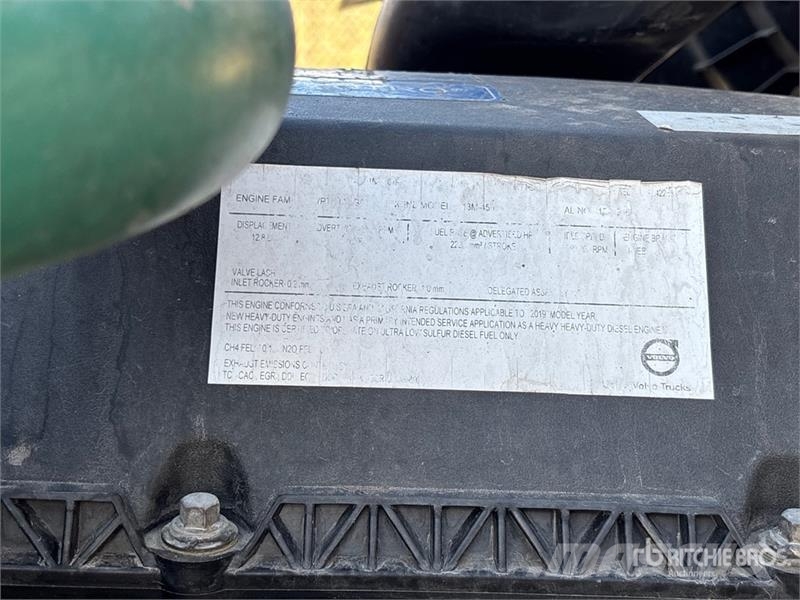 Volvo VNL Vlačilci