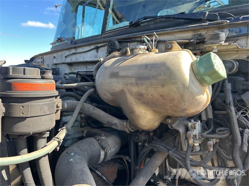 Volvo VNL Járműszállítók
