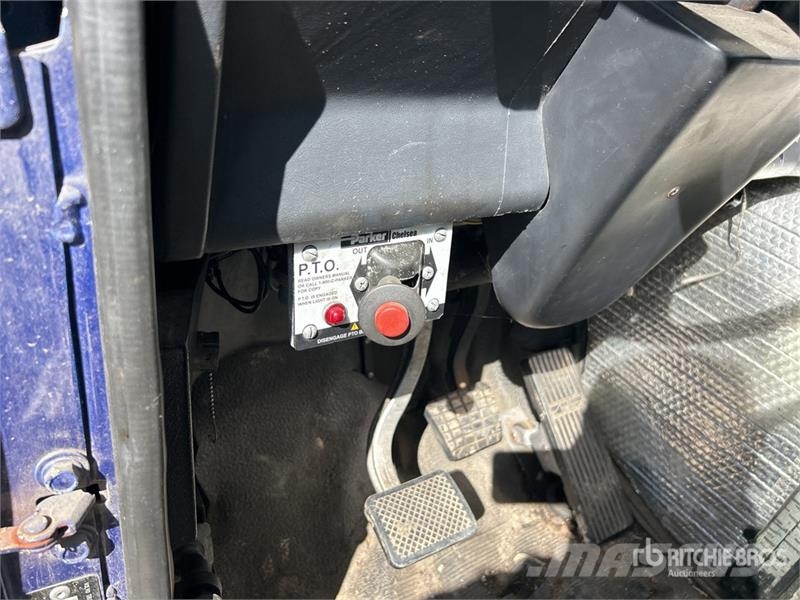 Volvo VNL Járműszállítók