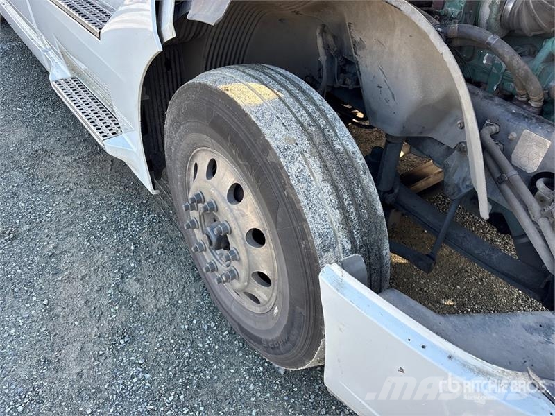 Volvo VNL Nyergesvontatók