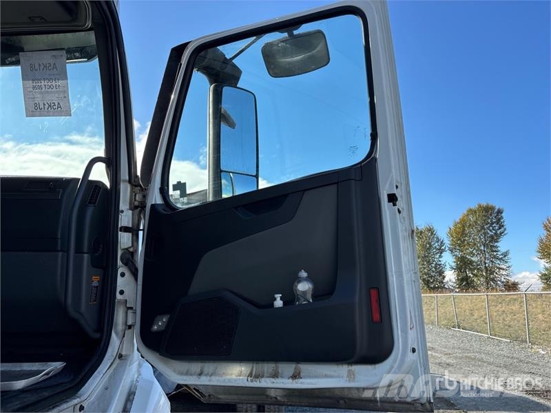 Volvo VNL Nyergesvontatók