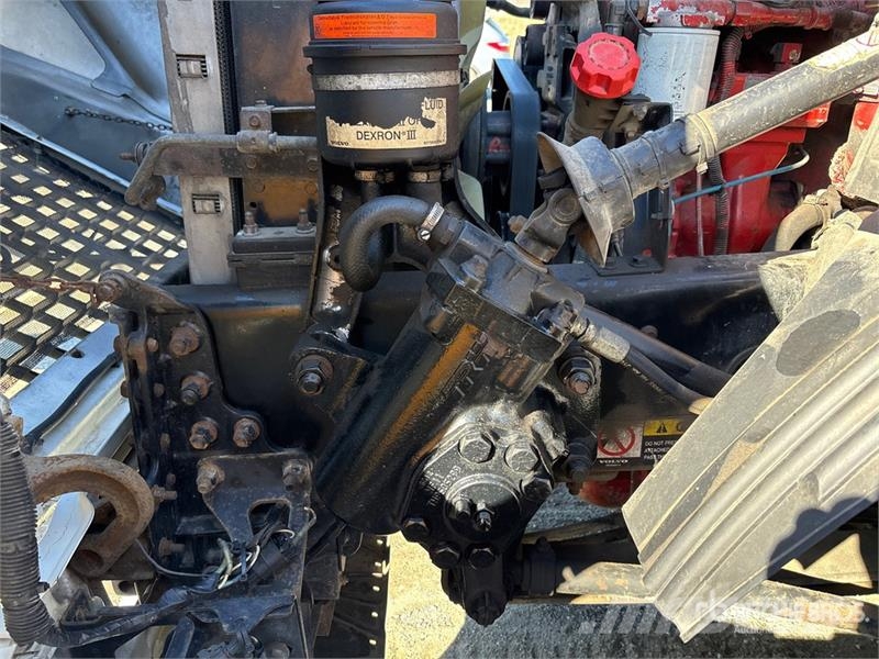 Volvo VNL وحدات الجر