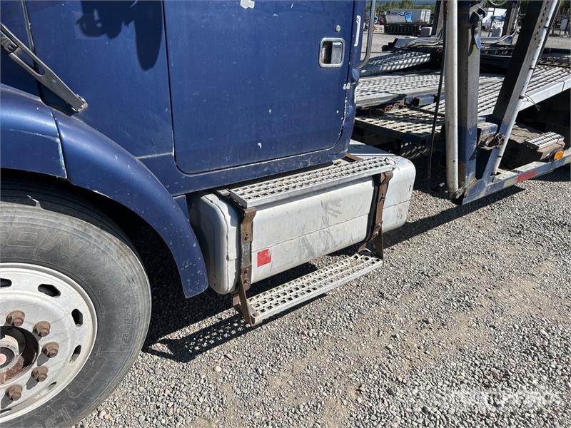 Volvo VNL Járműszállítók