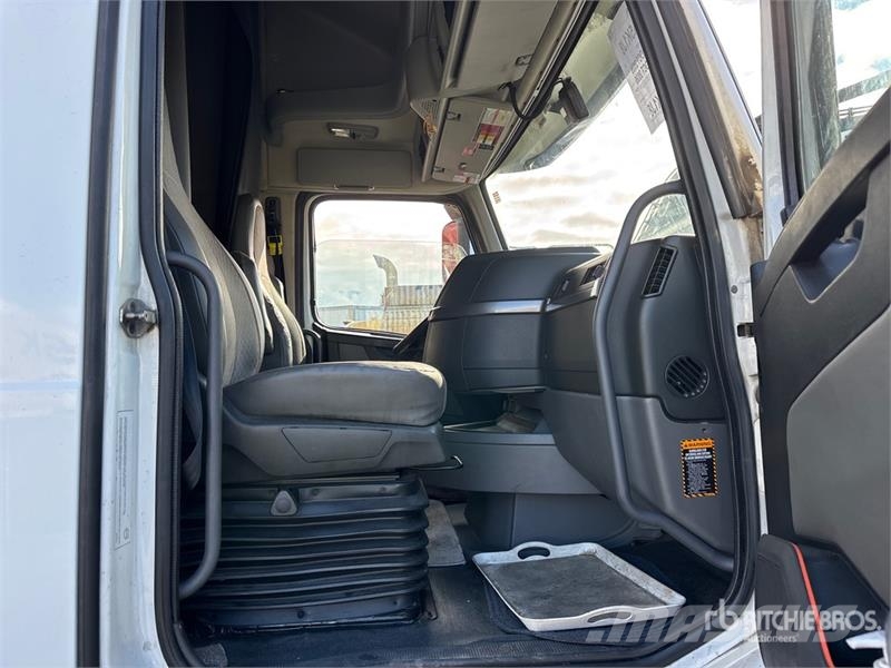 Volvo VNL Nyergesvontatók