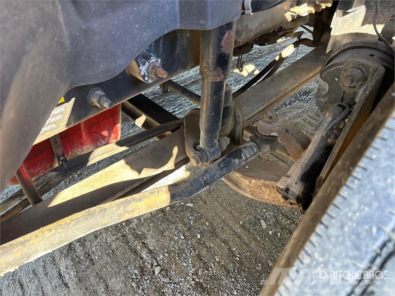 Volvo VNL وحدات الجر