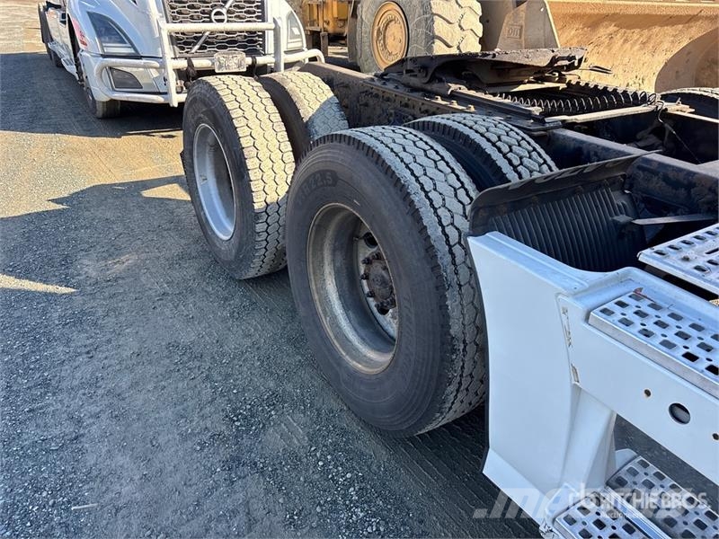 Volvo VNL Motrici e Trattori Stradali