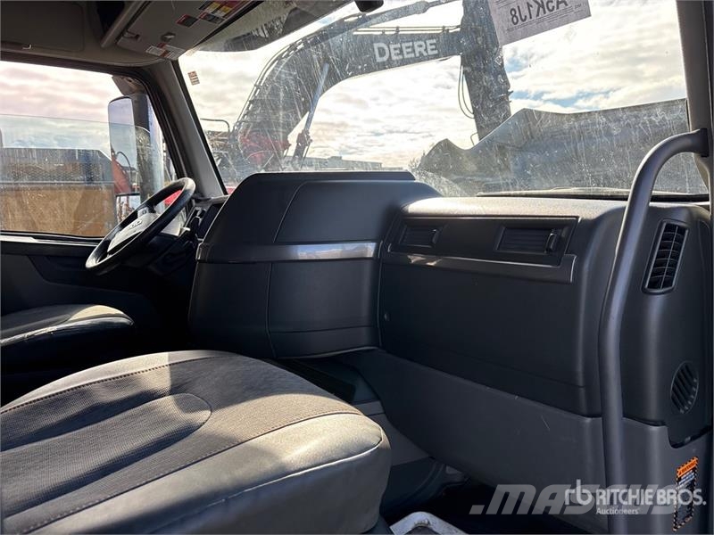 Volvo VNL Nyergesvontatók