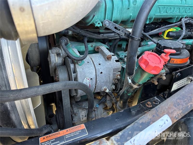 Volvo VNL 曳引機組件